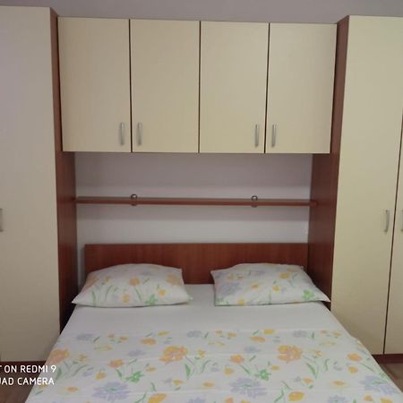 ביבינייה Apartmani Andelo, Tommy, Leon מראה חיצוני תמונה