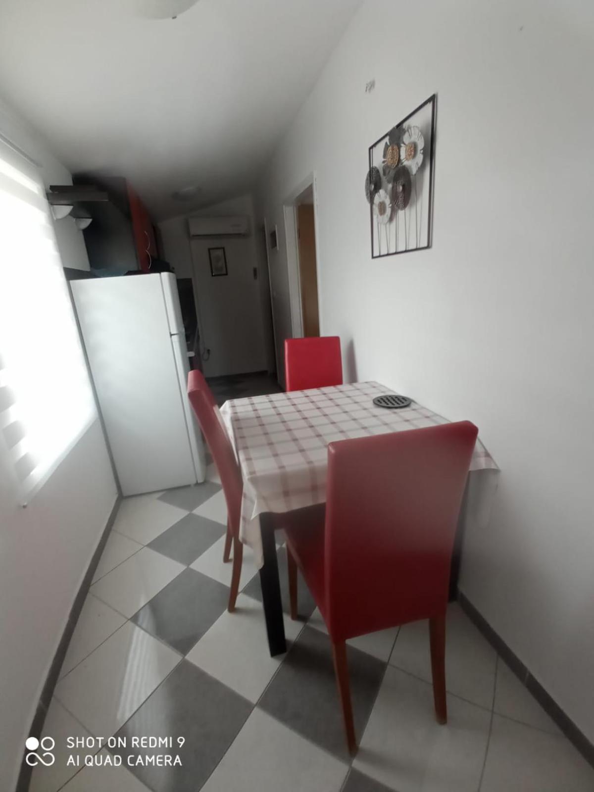 ביבינייה Apartmani Andelo, Tommy, Leon מראה חיצוני תמונה