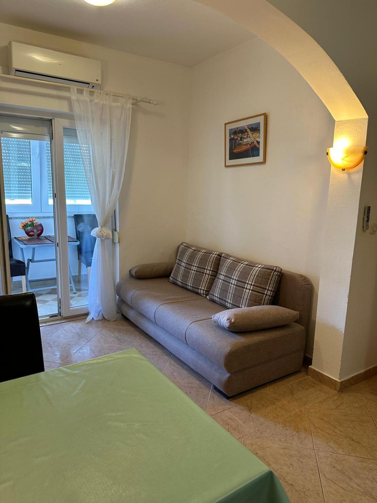 ביבינייה Apartmani Andelo, Tommy, Leon מראה חיצוני תמונה
