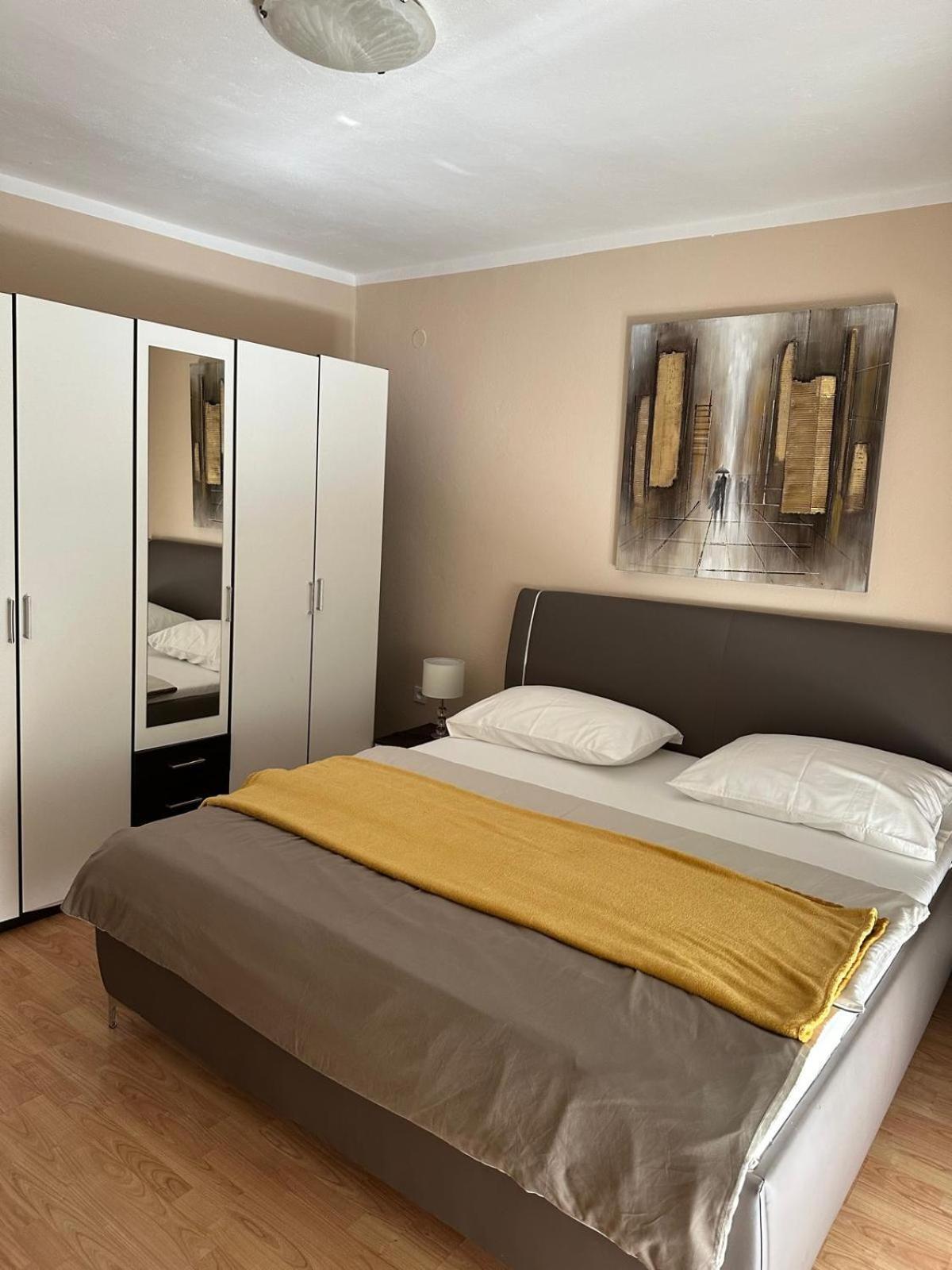 ביבינייה Apartmani Andelo, Tommy, Leon מראה חיצוני תמונה